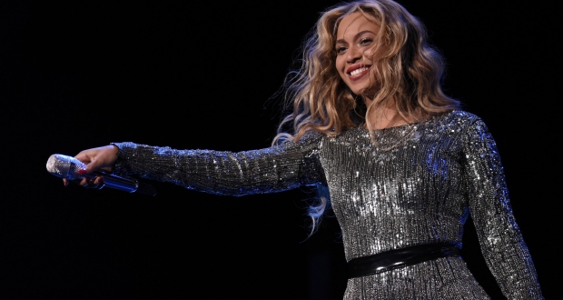 Beyoncé se apresenta no festival Made In America de 2015 (Foto: Divulgação/Beyonce.com)