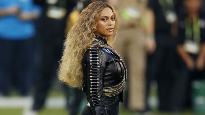 Beyoncé se apresenta com Coldplay e Bruno Mars no Super Bowl (Foto: Divulgação)