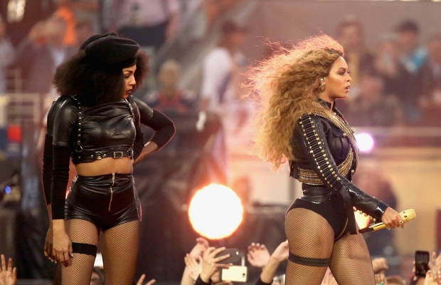 Beyonc&eacute; se apresenta com Coldplay e Bruno Mars no Super Bowl (Foto: Divulga&ccedil;&atilde;o)