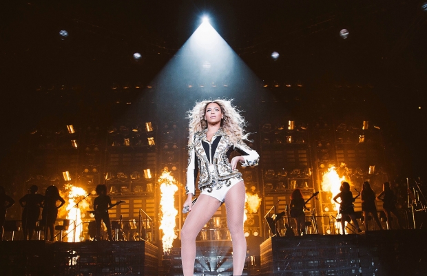 Beyoncé na turnê 'Mrs. Carter Show' (Foto: Reprodução)