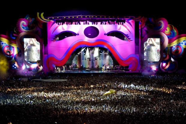 Mika - 'Live Parc des Princes' (Foto: Reprodu&ccedil;&atilde;o)