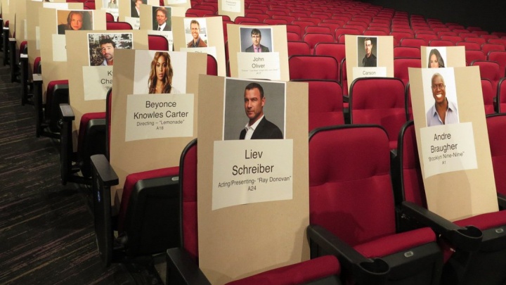 Assento de Beyonc&eacute; reservado para o Emmy Awards 2016 (Foto: Reprodu&ccedil;&atilde;o)