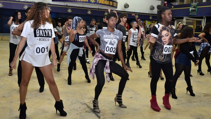 Audi&ccedil;&atilde;o para ala em homenagem &agrave; Beyonc&eacute; na Unidos da Tijuca (Foto: Roberto Teixeira/EGO)