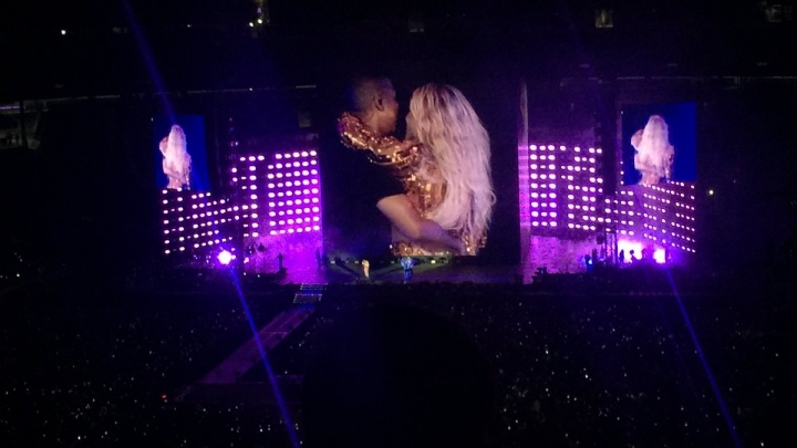 Beyoncé e Jay Z no último show da 'Formation Tour' (Foto: Reprodução)