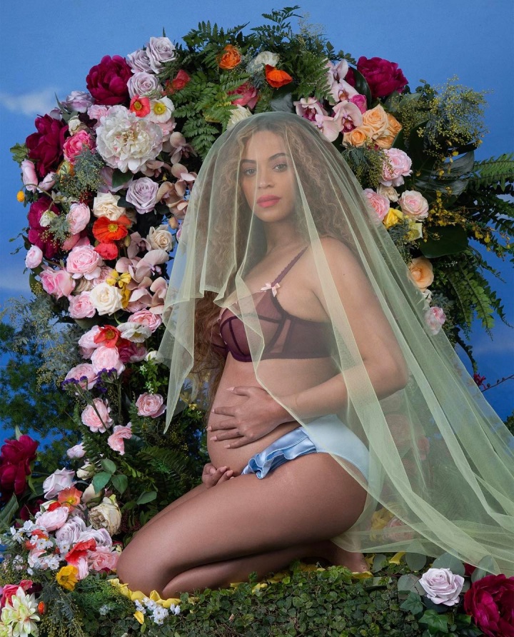 Beyoncé anuncia gravidez de gêmeos (Foto: Reprodução)