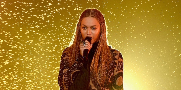 Beyoncé no BET Awards 2016 (Foto: Reprodução/Site BET)