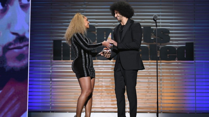 Beyoncé e Colin Kaepernick (Foto: Reprodução/ESPN)