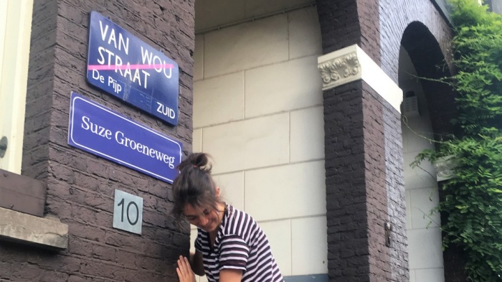 Grupo feminista Bovengrondse muda as ruas de Amsterdã (Foto: Reprodução/AT5.nl)