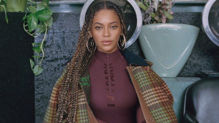 Beyoncé para a ELLE Magazine, janeiro de 2020 (Foto: Divulgação/ELLE)