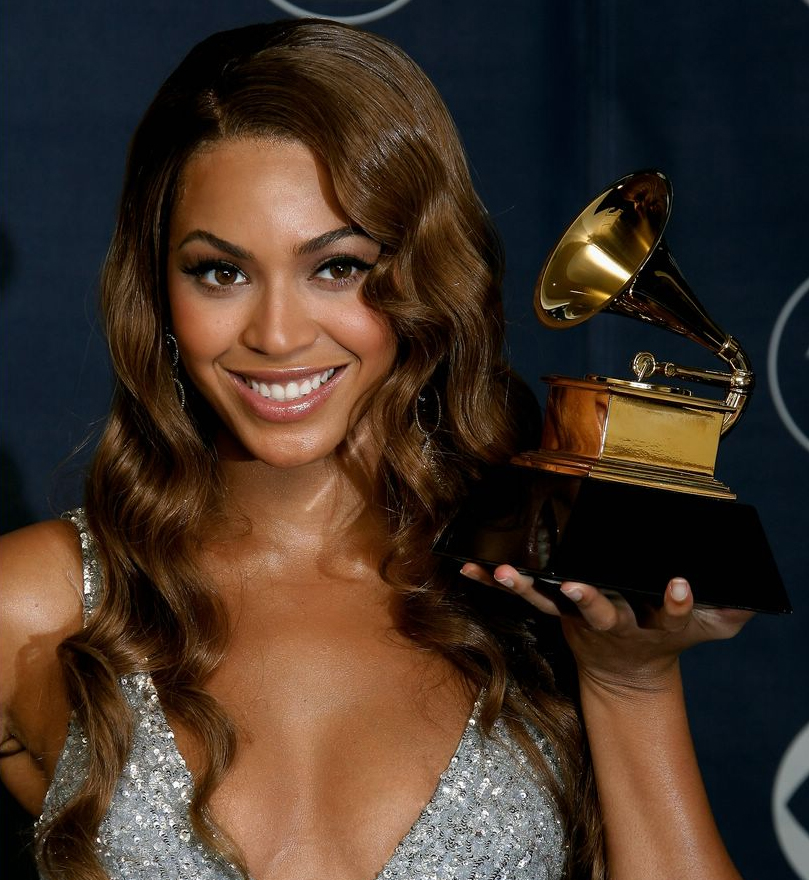 Em 2007, a cantora venceu na categoria "Best Contemporary R&B Album" com seu segundo disco, "BDay".