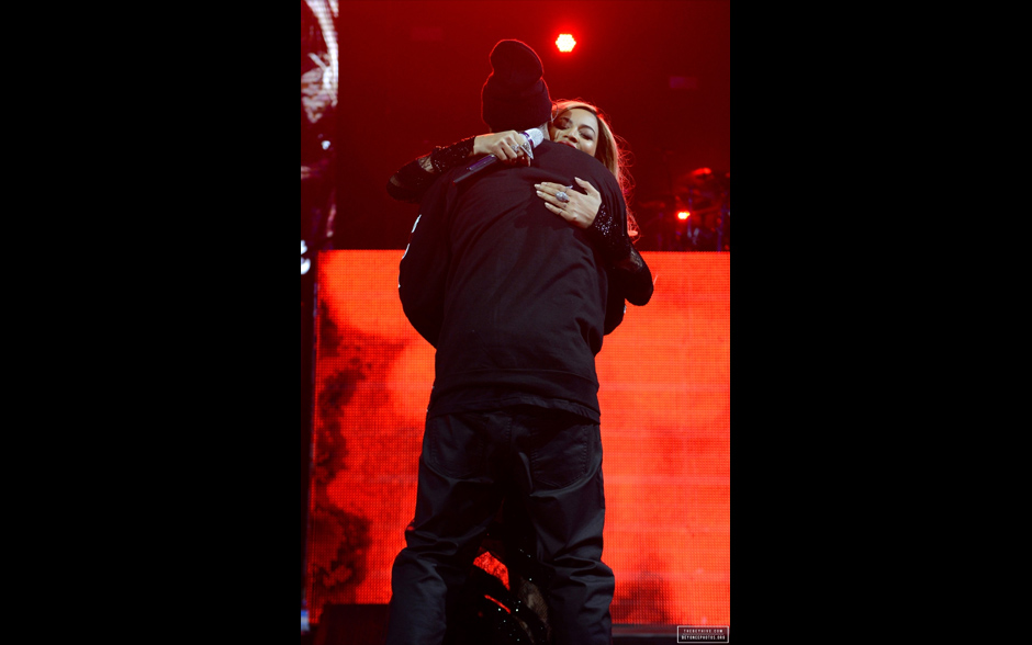 Beyonc&eacute; e Jay-Z se apresentam em Nova York.