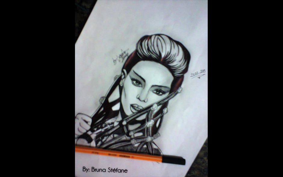 Desenho inspirado em Sasha Fierce.