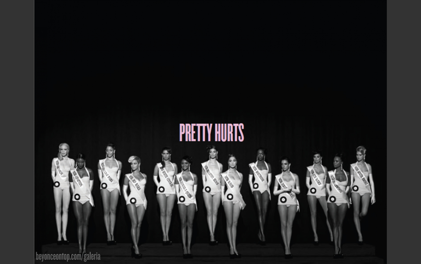 Encarte do &aacute;lbum "BEYONC&Eacute;"