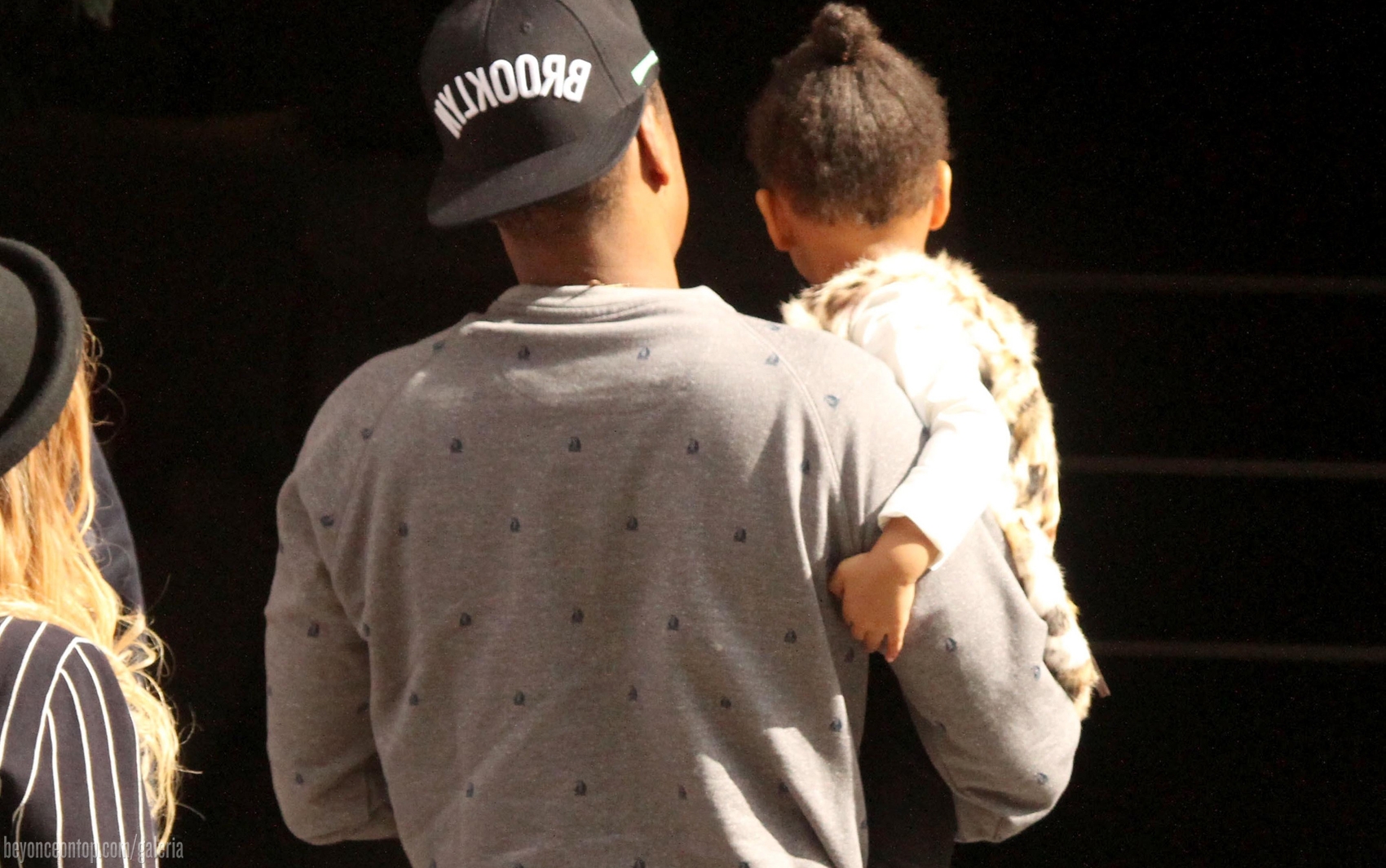 Fam&iacute;lia saiu para&nbsp;almo&ccedil;ar nesta ter&ccedil;a-feira, em Barcelona. 