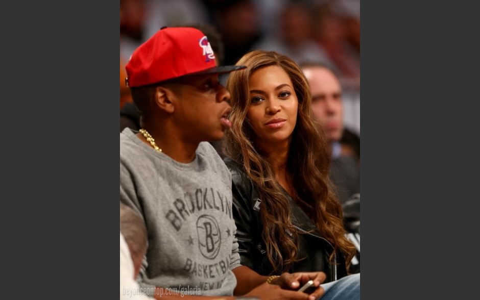 Beyonc&eacute; e Jay-Z acompanharam a partida nessa sexta-feira (2).