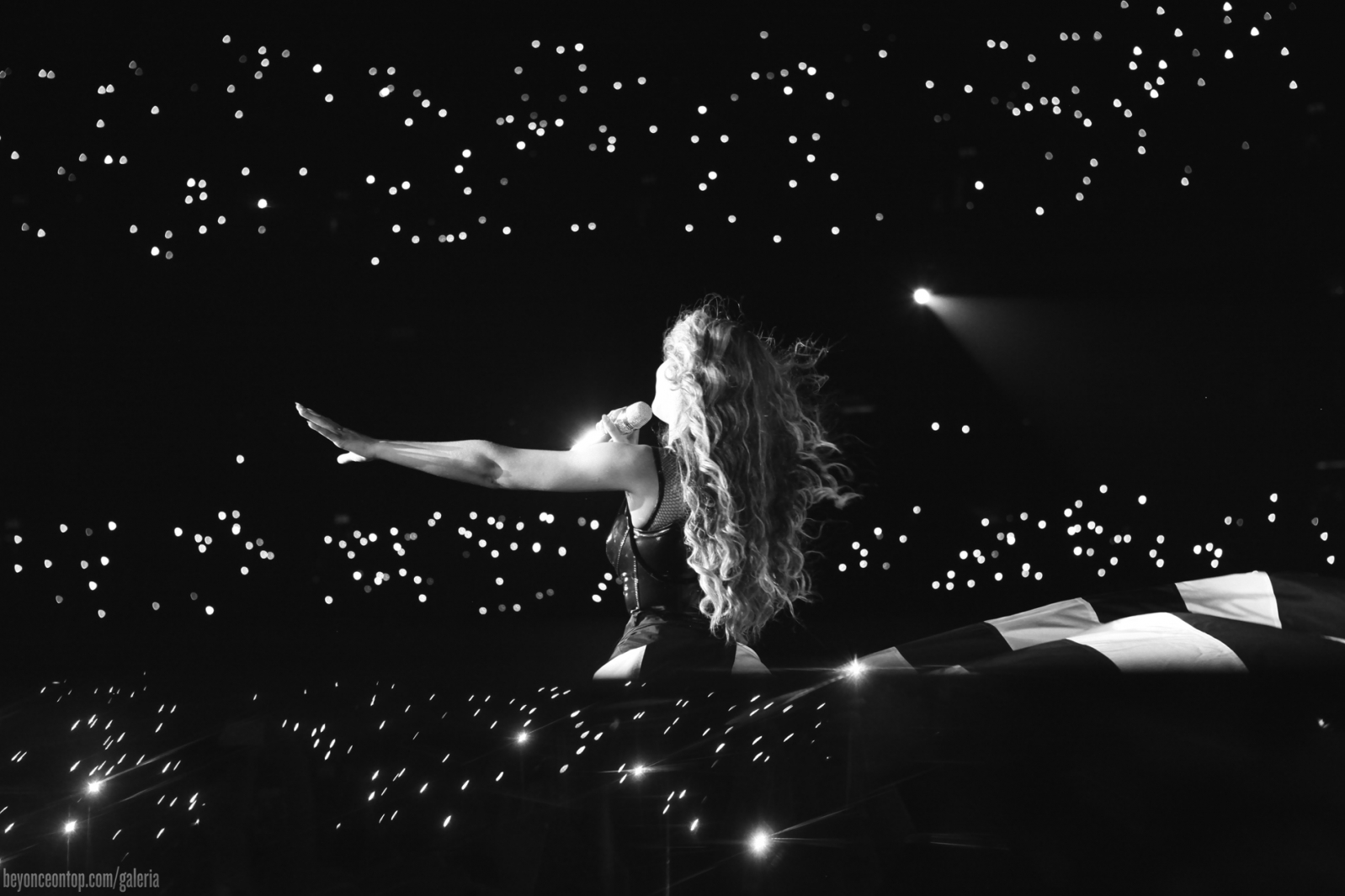 Beyonc&eacute; se apresenta em Toronto. 