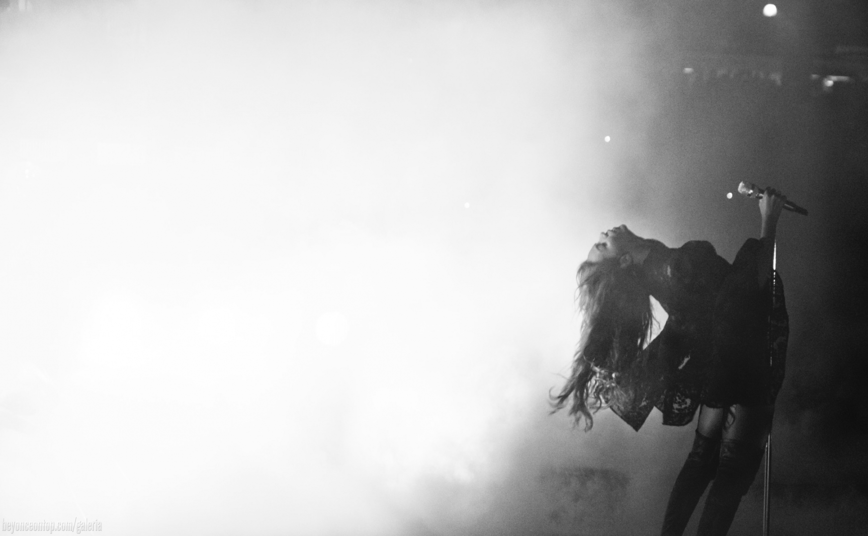 Beyonc&eacute; e Jay Z levam a turn&ecirc; 'On The Run' para Houston, cidade natal da cantora. 