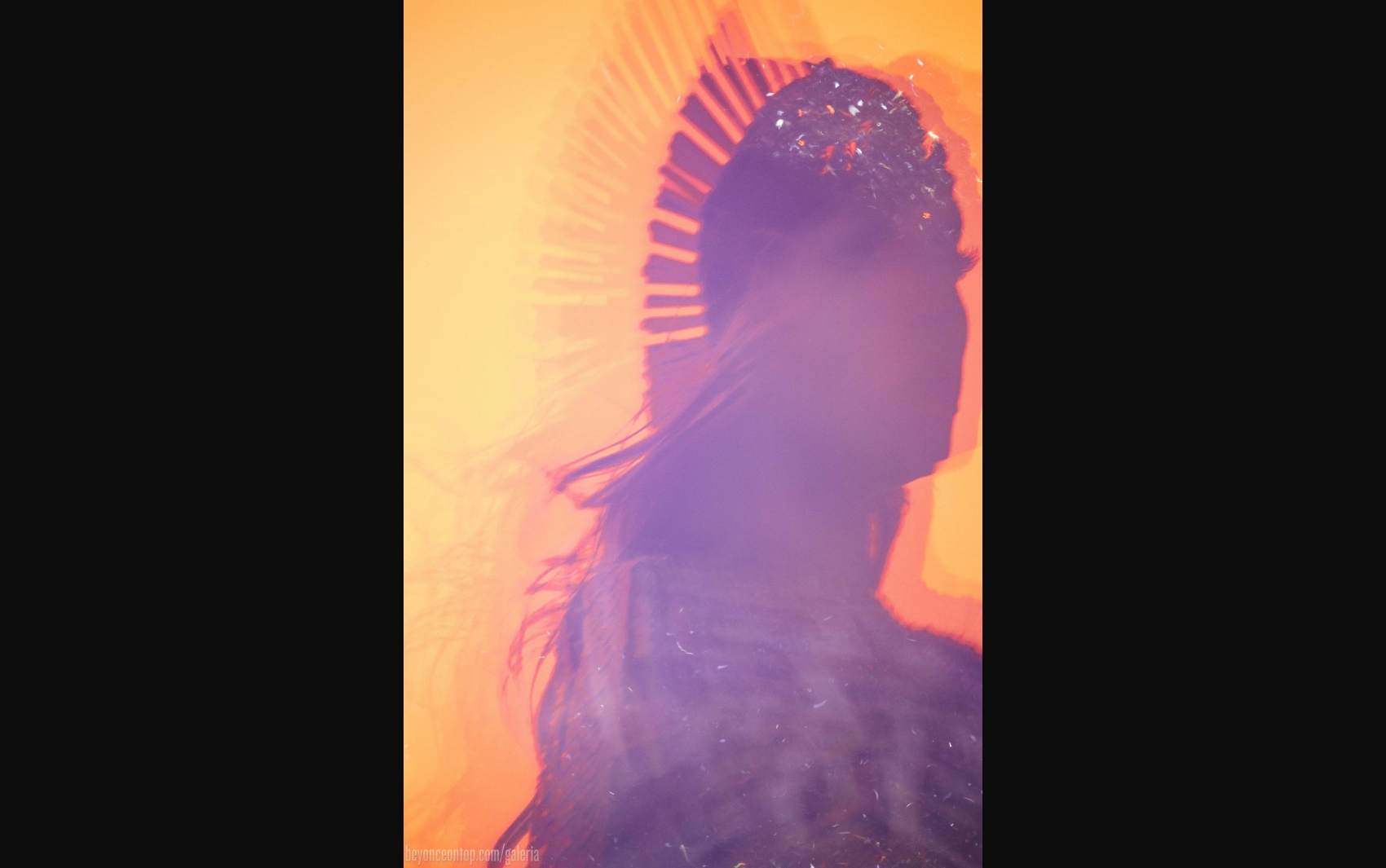 Beyonc&eacute; e Jay Z passam por Chicago com a 'On The Run'. 