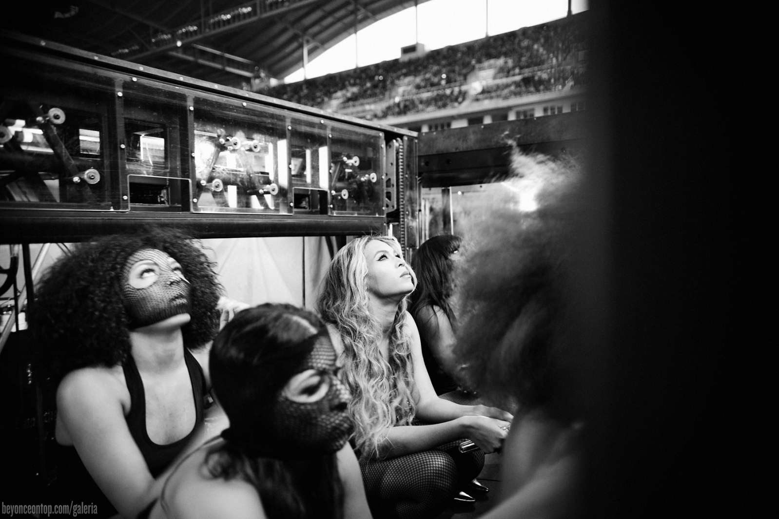 Beyonc&eacute; e Jay Z se apresentam em Winnipeg. 