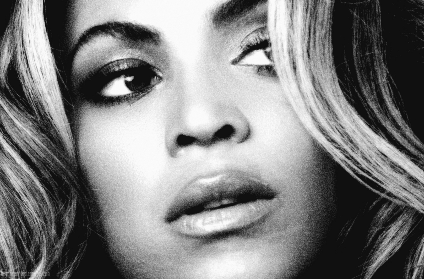 Beyonc&eacute; nos ensaios para a grande performance. 