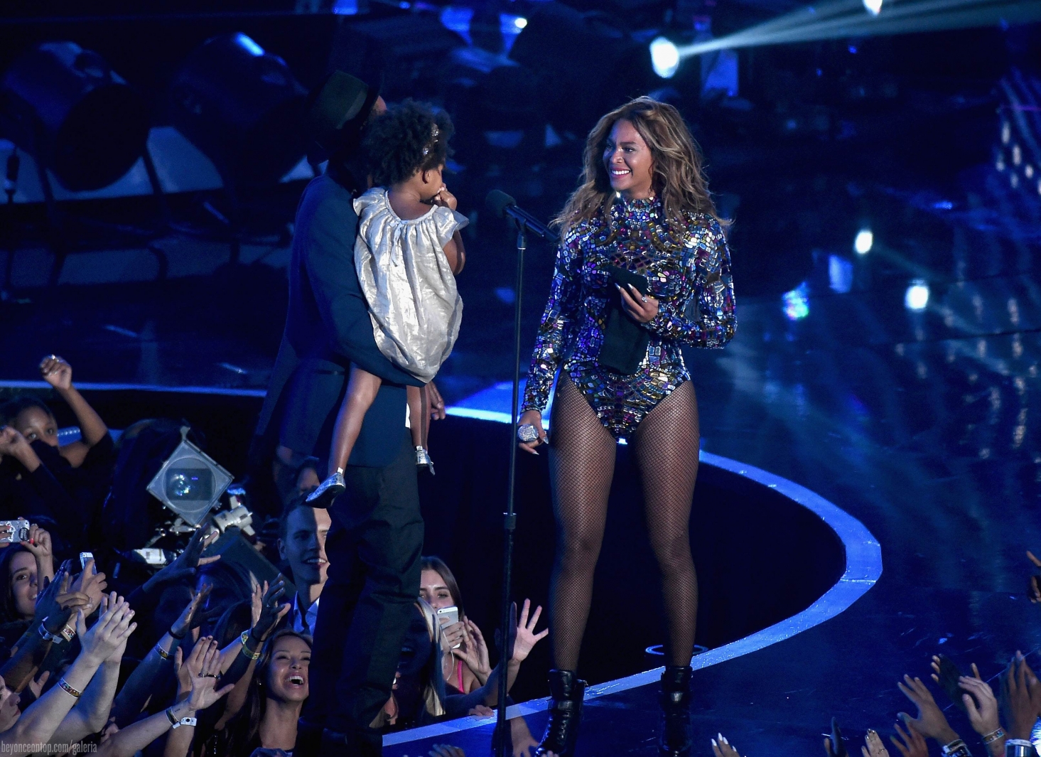 Beyonc&eacute; foi a grande estrela do Video Music Awards 2014. 