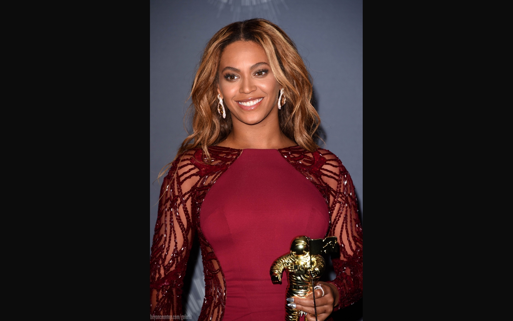 Beyonc&eacute; na Sala de Imprensa. 