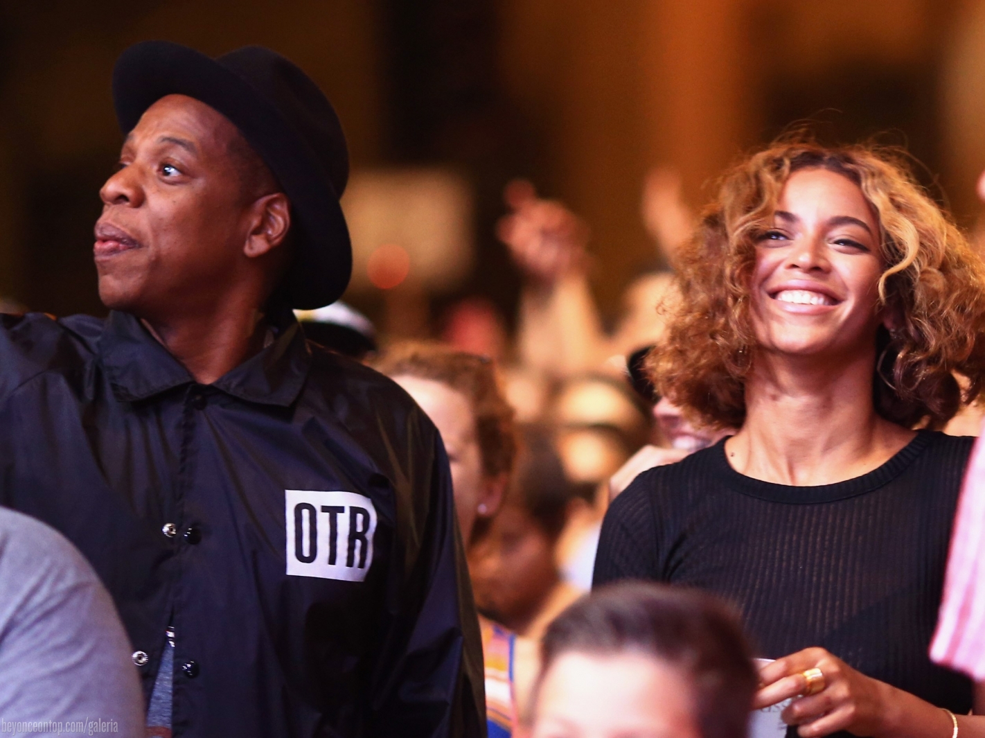 Beyonc&eacute; e Jay Z no festival Made In America. 