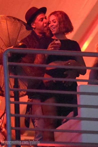 Beyonc&eacute; e Jay Z no festival Made In America. 