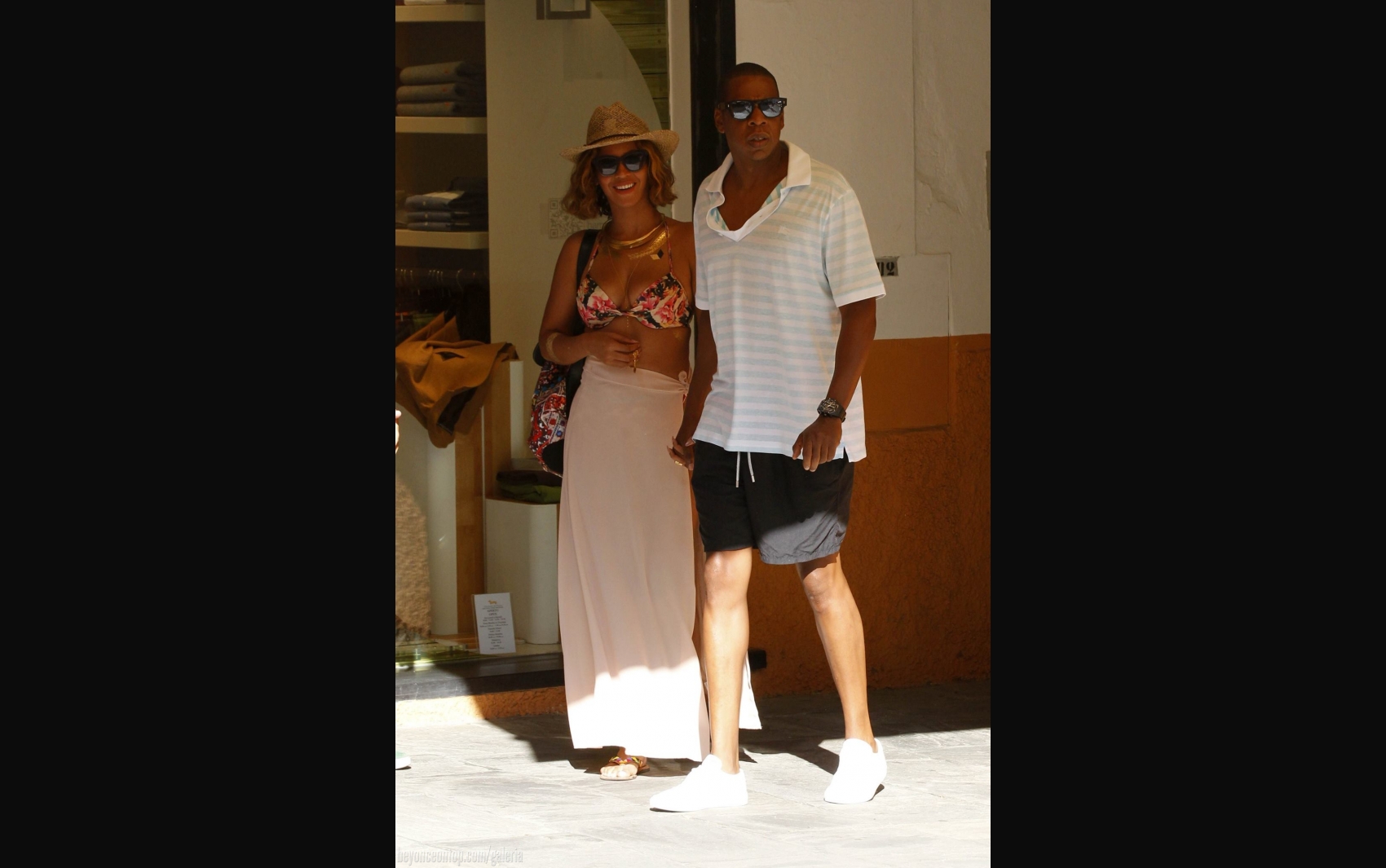 Beyonc&eacute; e Jay Z aproveitam Portofino. 