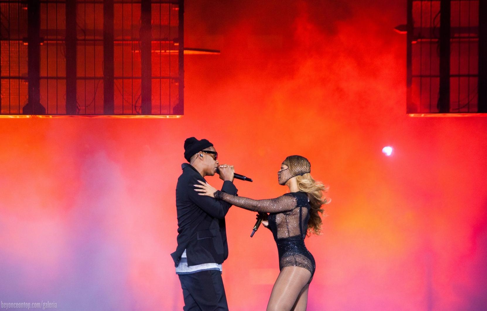 Beyonc&eacute; e Jay Z encerram a turn&ecirc; 'On The Run'. 