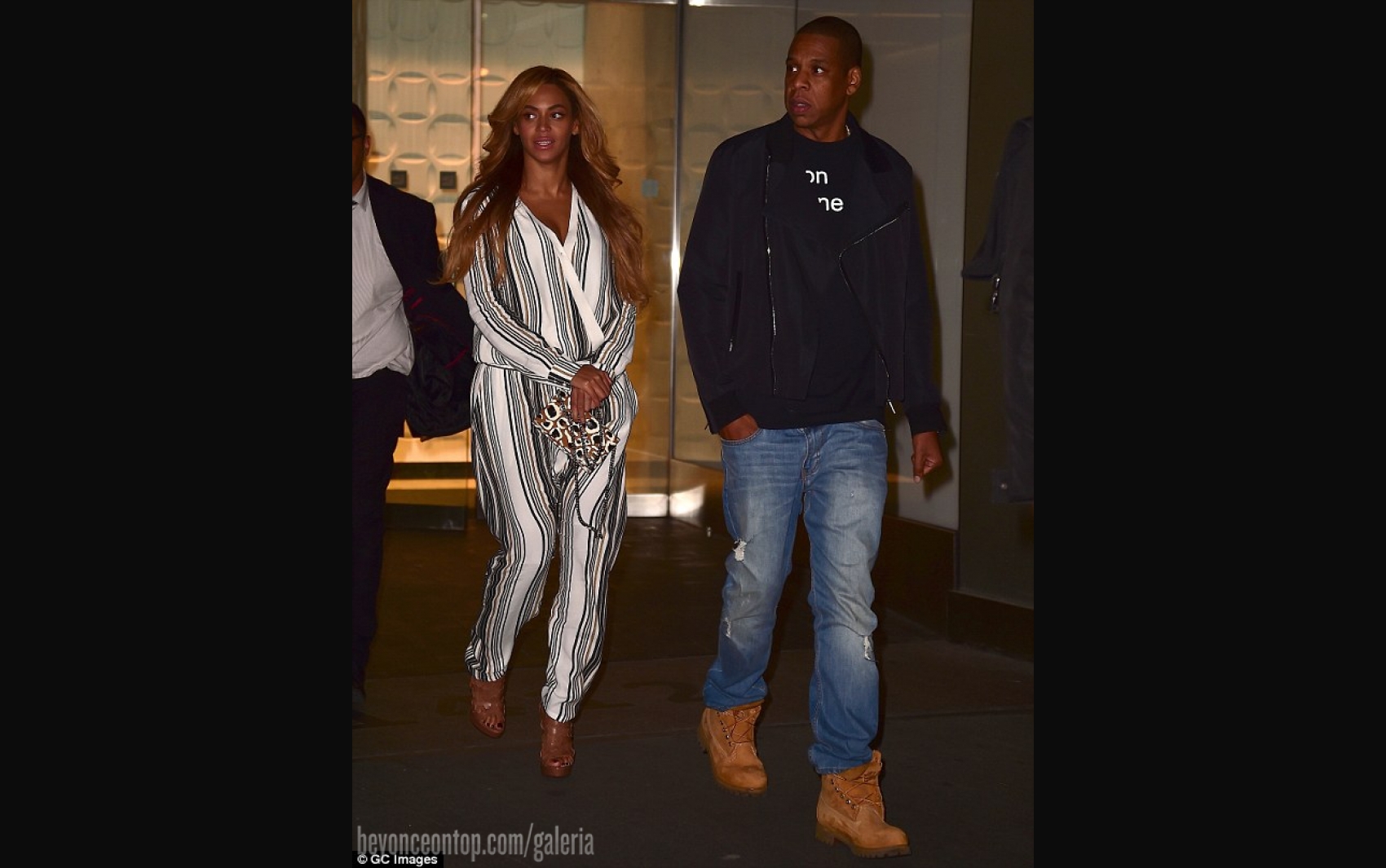 Beyoncé é fotografada com o marido em Nova Iorque