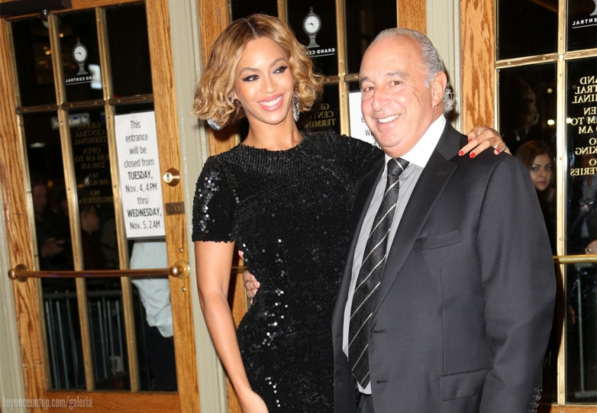 Beyonc&eacute; em inaugura&ccedil;&atilde;o da Topshop em Nova York