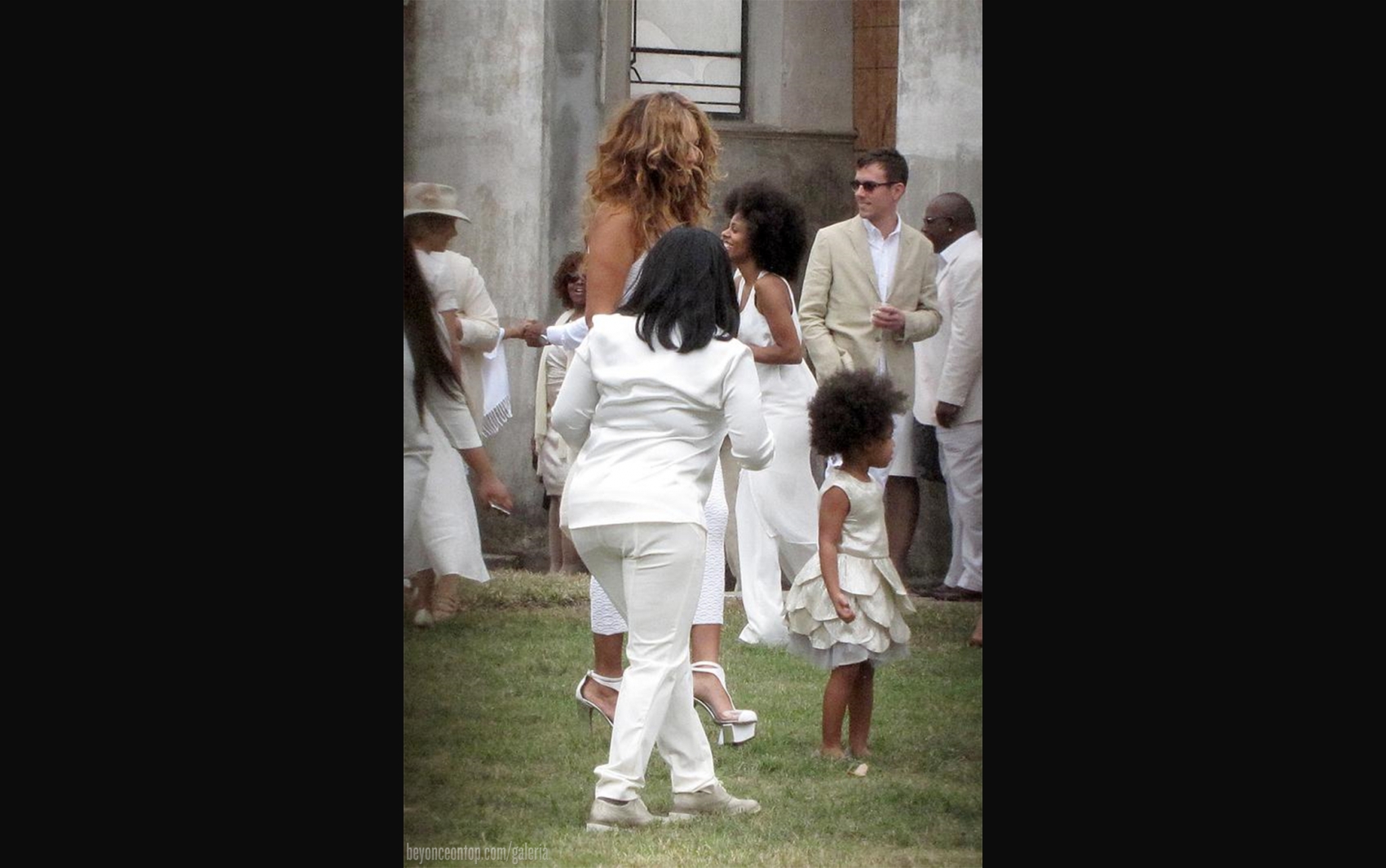 Beyonc&eacute; e Blue Ivy no casamento de Solange