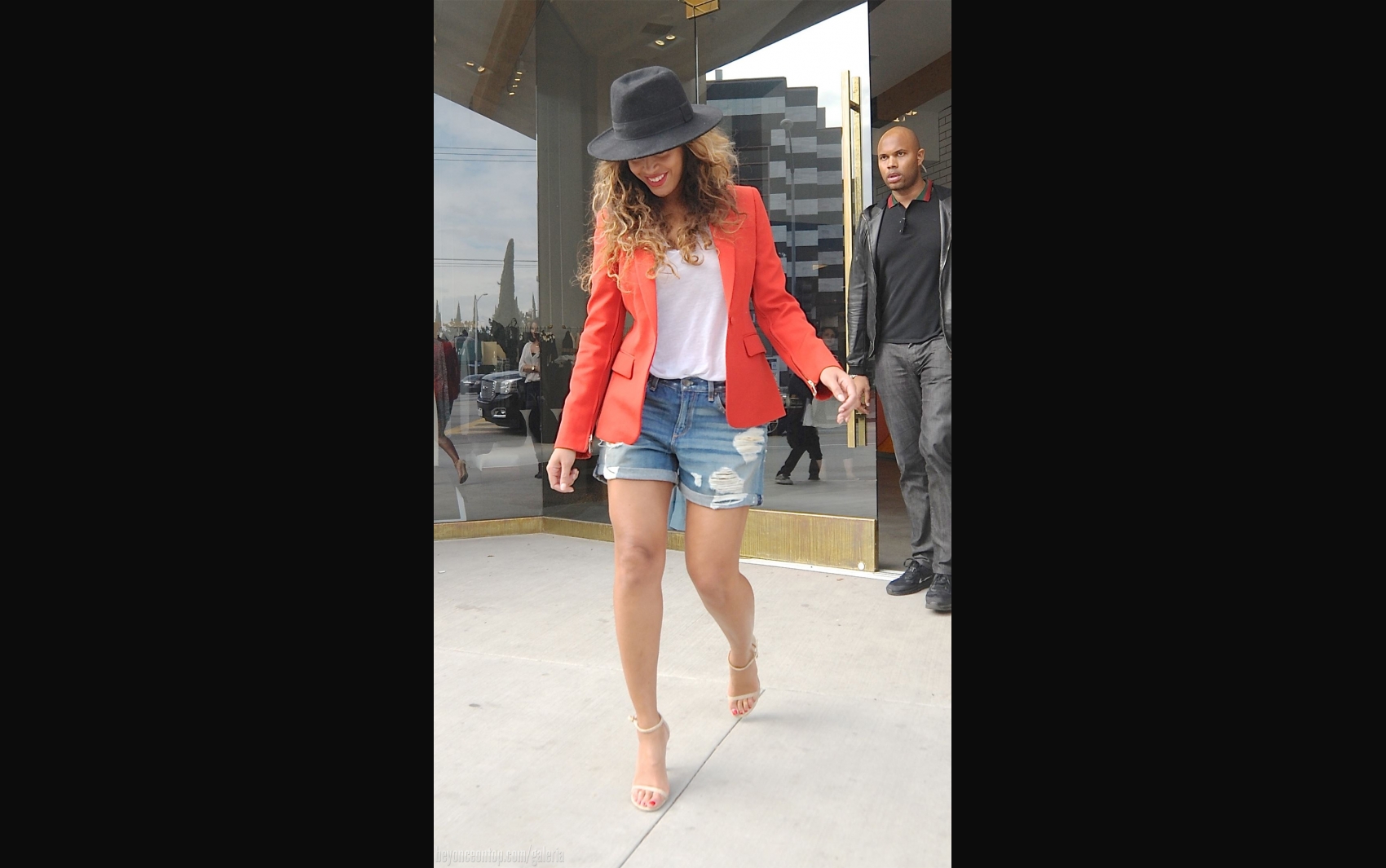 Beyonc&eacute; fotografada em West Hollywood, Calif&oacute;rnia; jan 2015