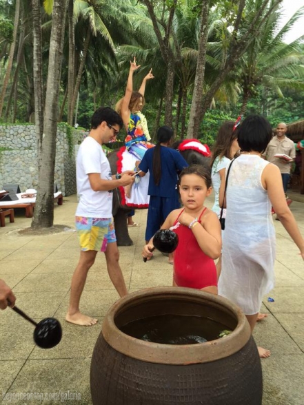 Com a filha, o casal comemorou as festas de fim de ano na Tail&acirc;ndia
