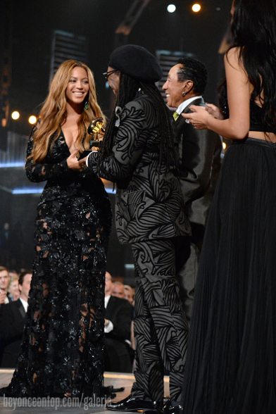 Beyonc&eacute; recebe seu vig&eacute;simo pr&ecirc;mio Grammy