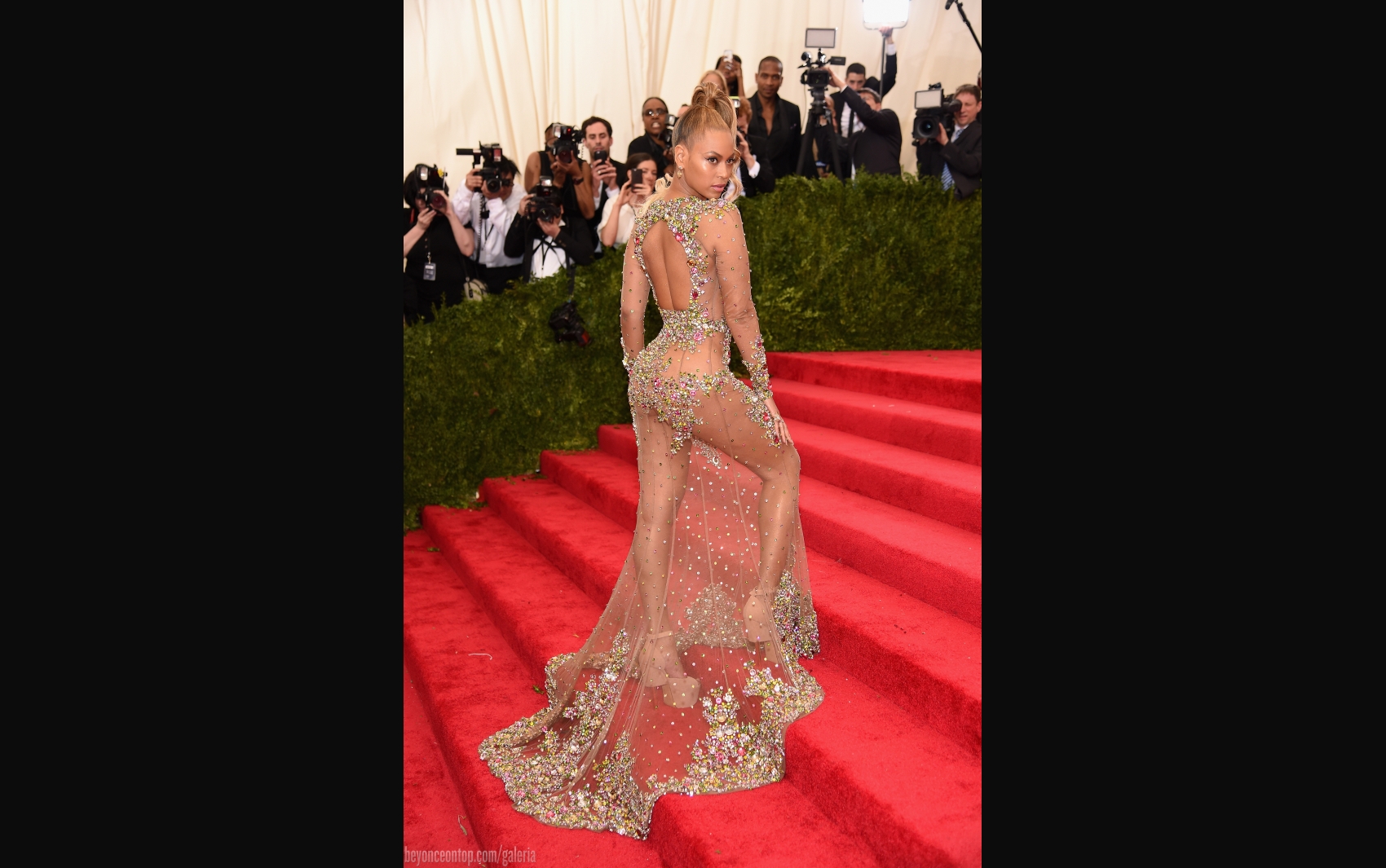 Beyonc&eacute; no MET Gala 2015