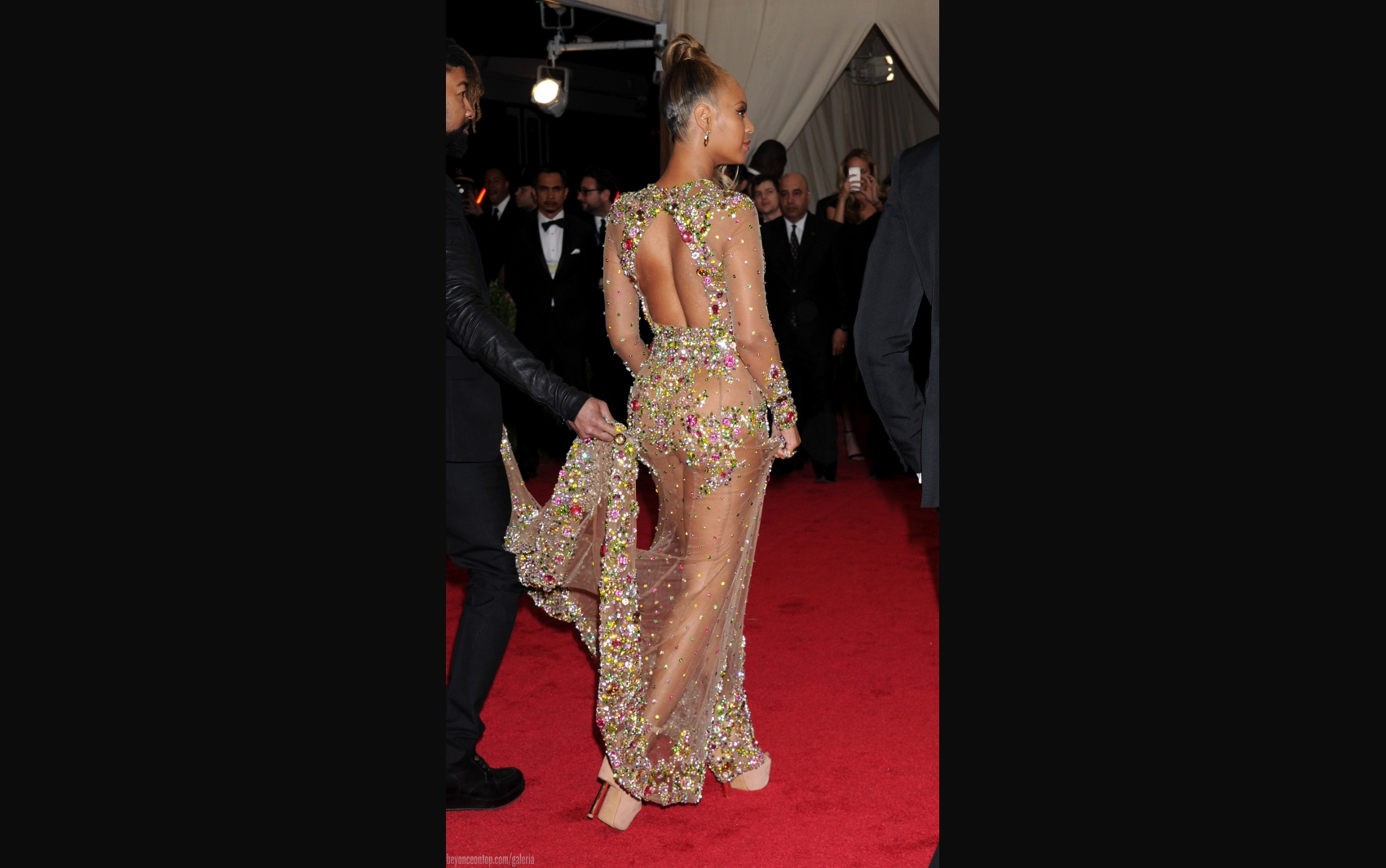 Beyonc&eacute; no MET Gala 2015
