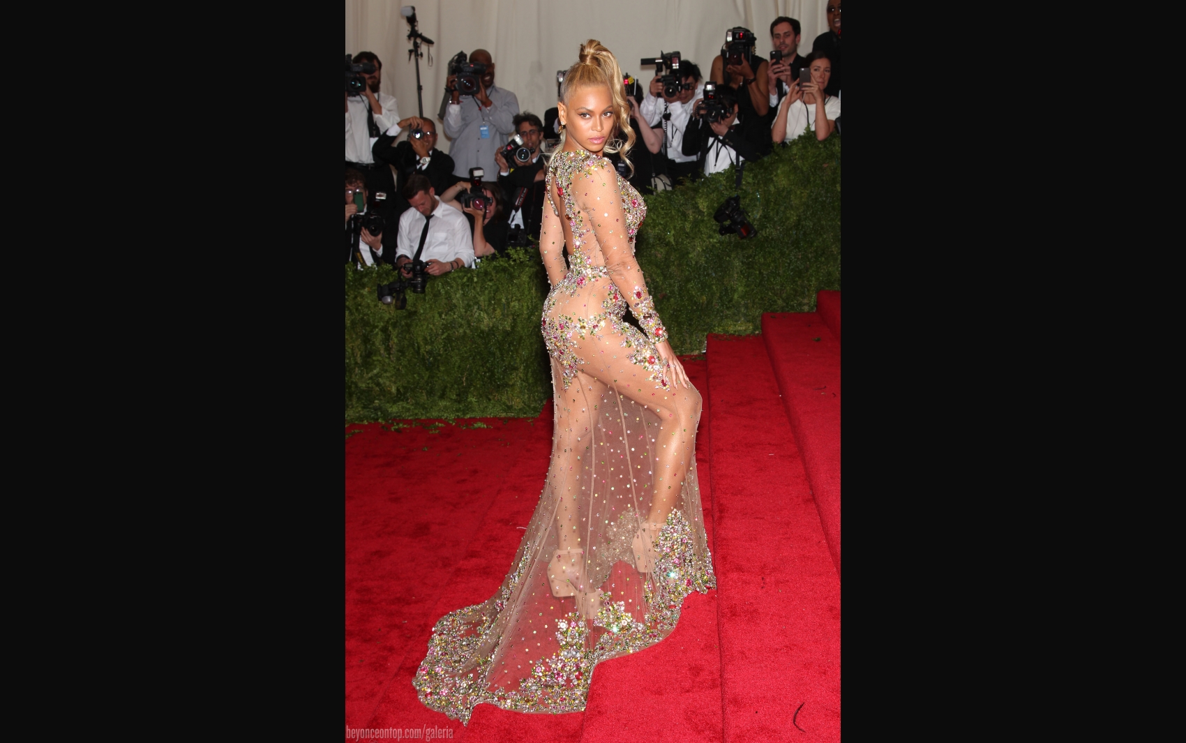 Beyonc&eacute; no MET Gala 2015