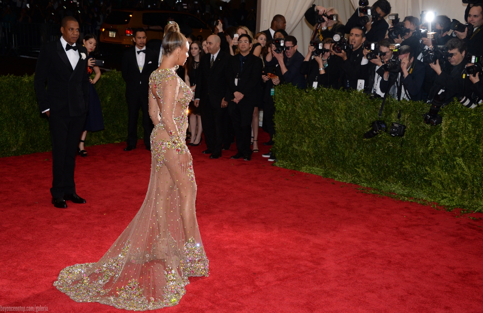 Beyonc&eacute; no MET Gala 2015