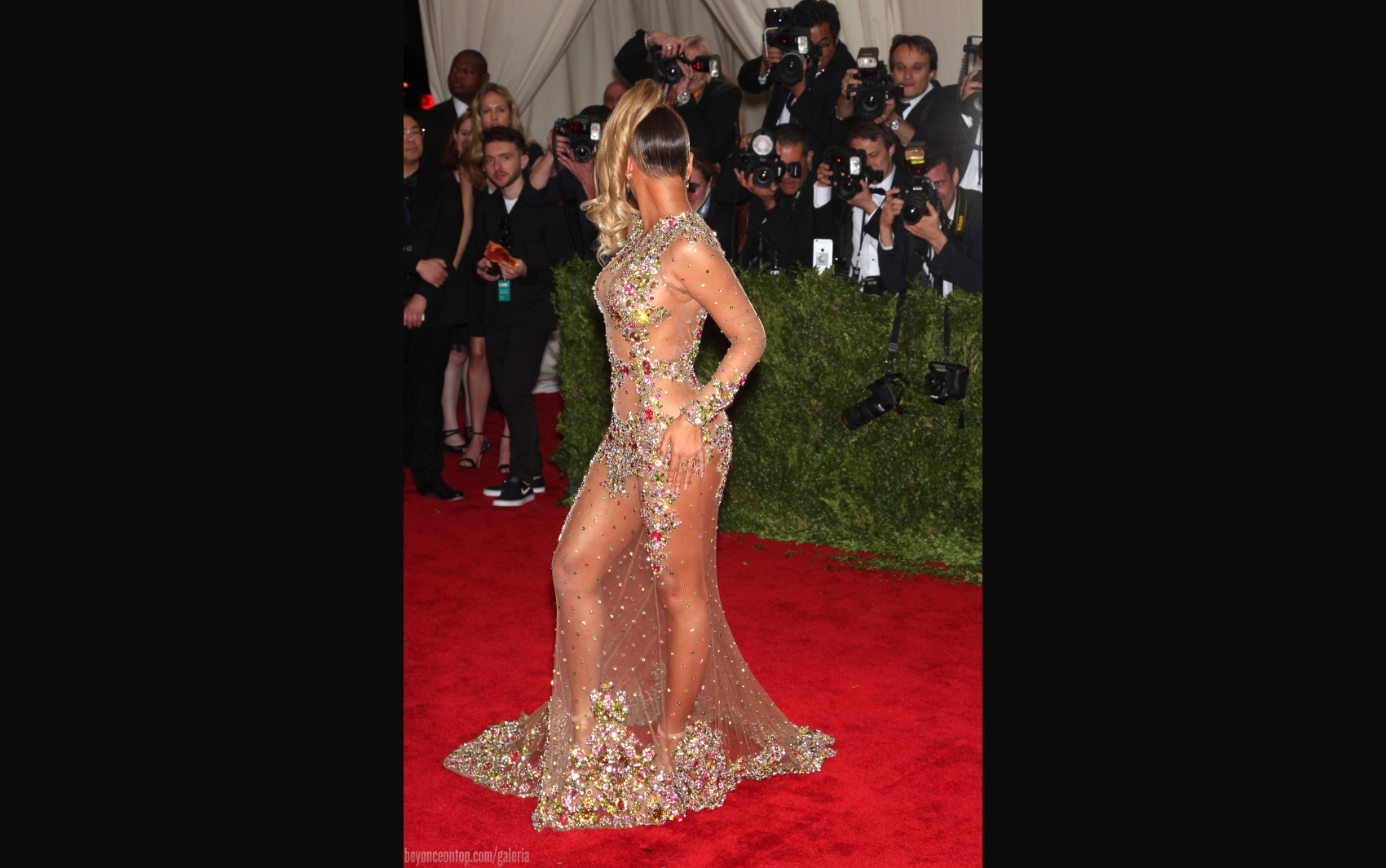 Beyonc&eacute; no MET Gala 2015