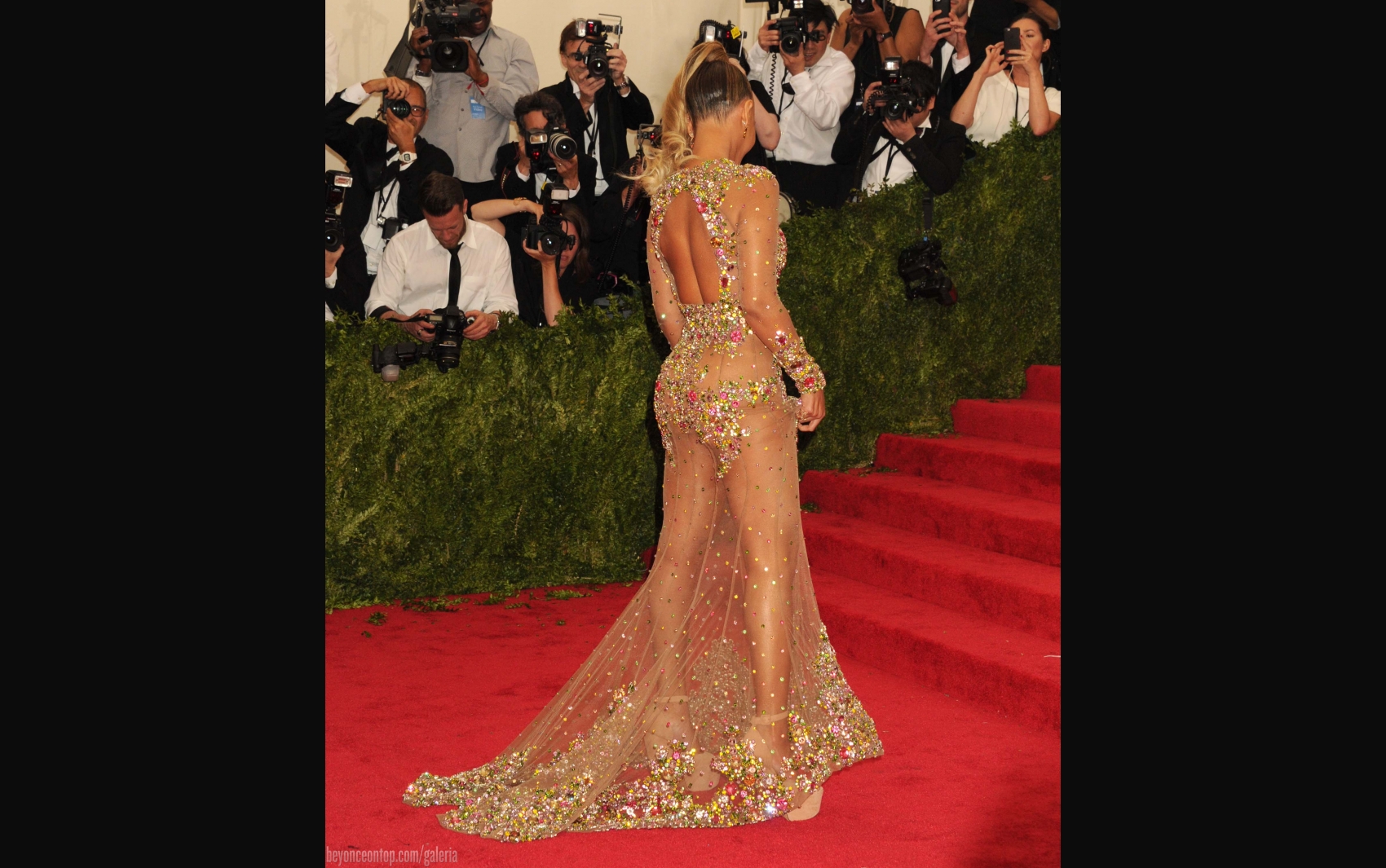 Beyonc&eacute; no MET Gala 2015