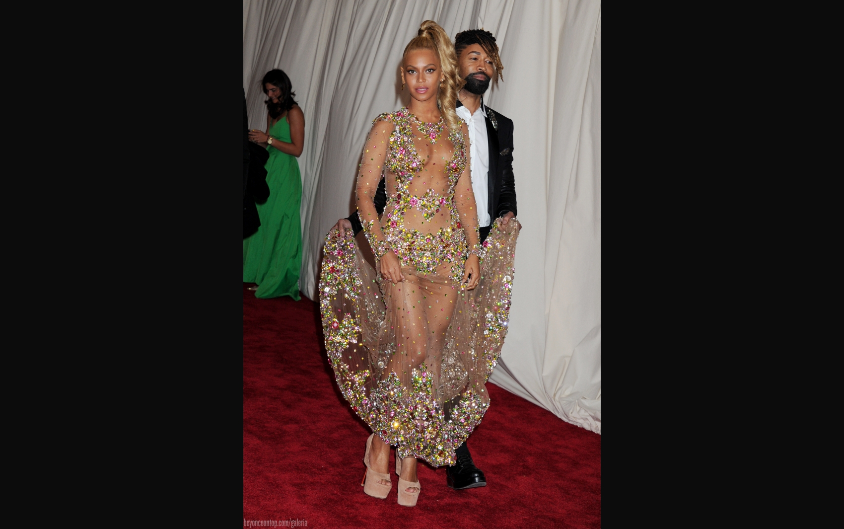 Beyonc&eacute; no MET Gala 2015