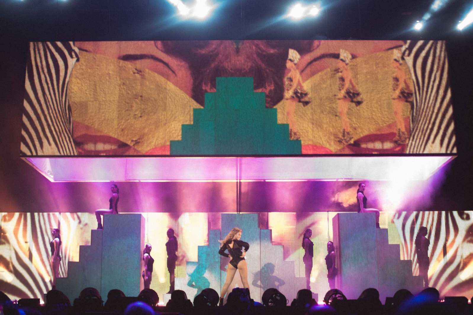 Beyonc&eacute; se apresenta no festival Made In America de 2015