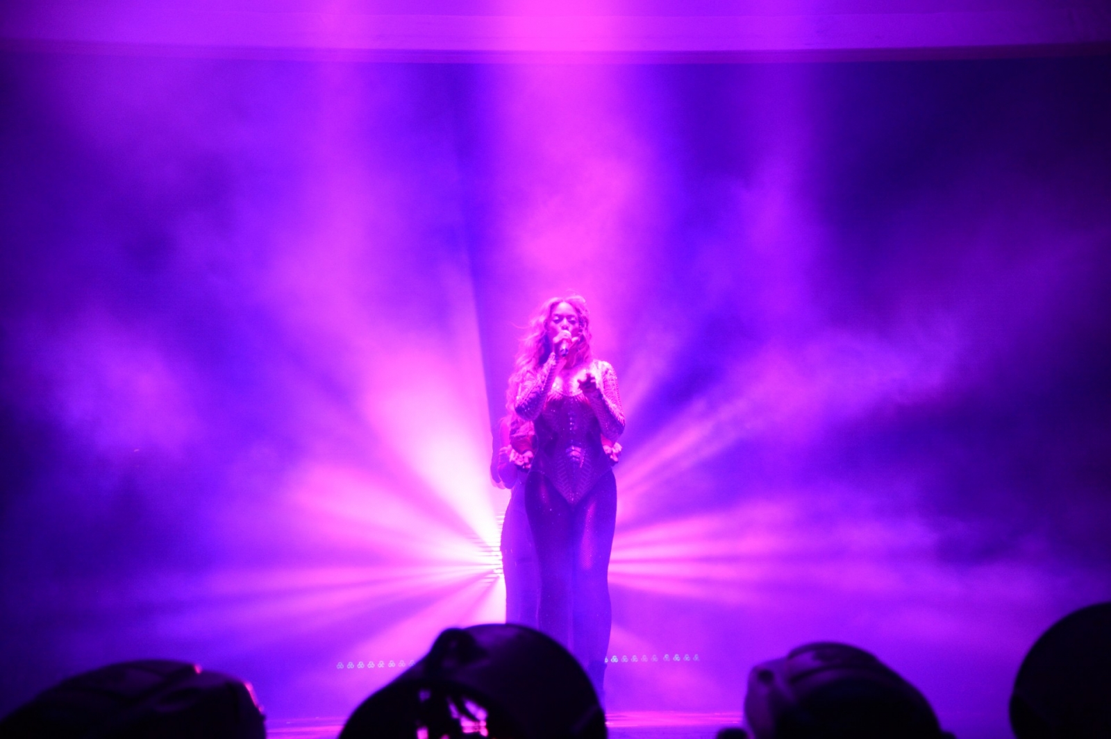 Beyonc&eacute; se apresenta no festival Made In America de 2015