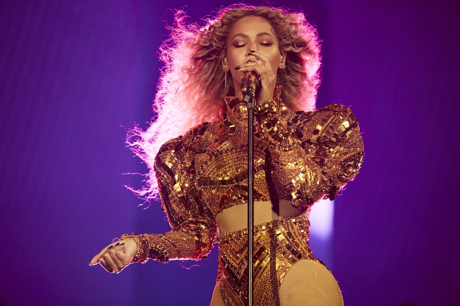 Beyonc&eacute; se apresenta em sua terra natal