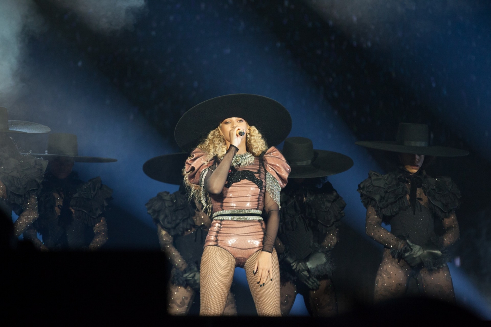 Beyonc&eacute; se apresenta em sua terra natal