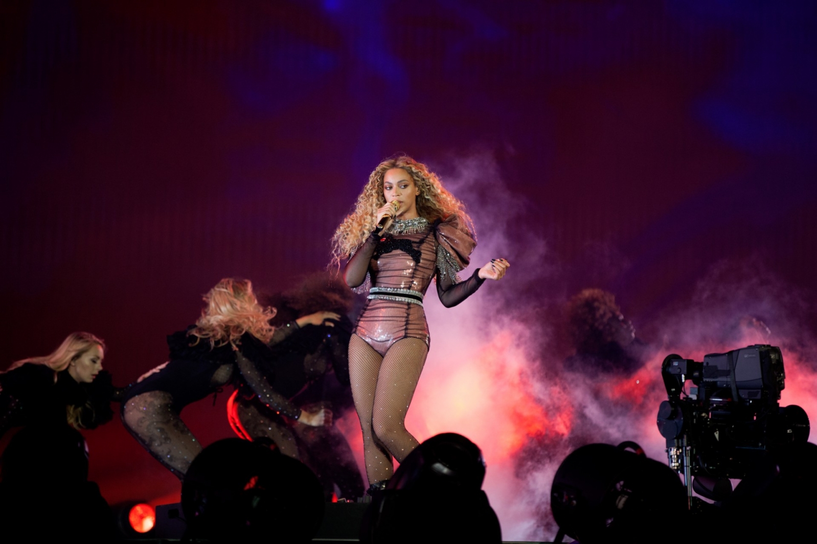 Beyonc&eacute; se apresenta em sua terra natal