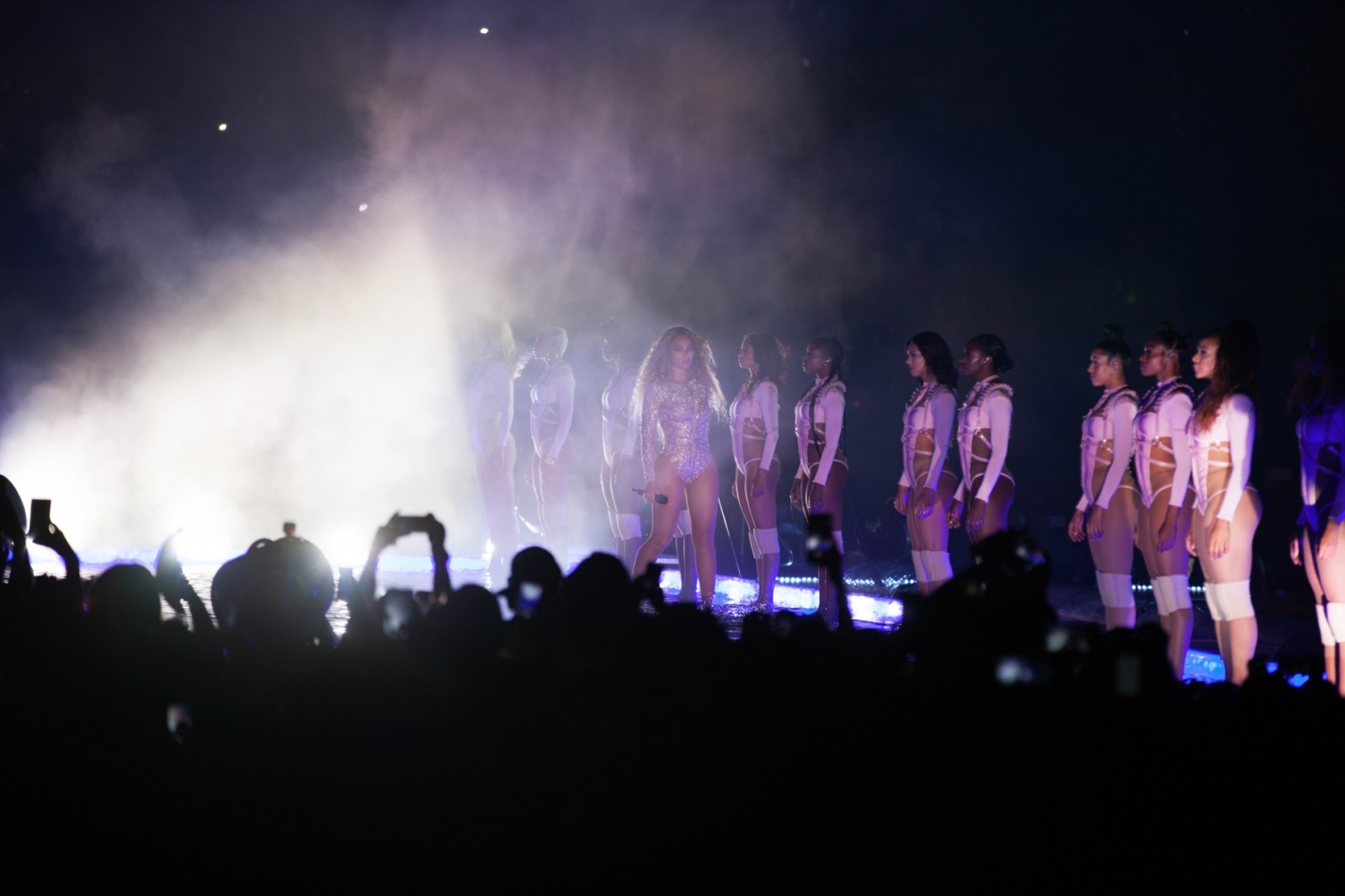 Beyonc&eacute; se apresenta em sua terra natal