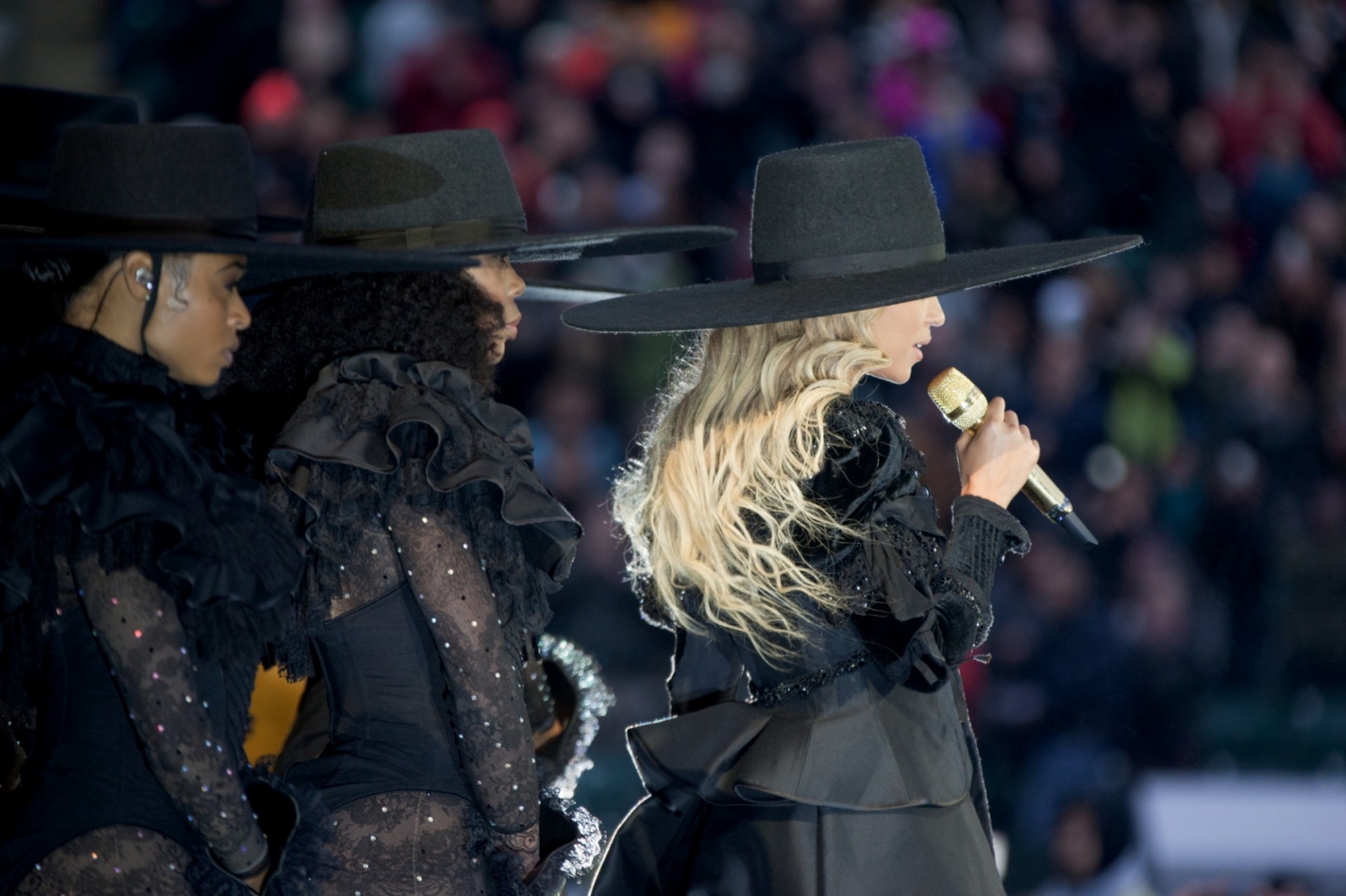 Beyonc&eacute; se apresenta em Edmonton com a 'Formation World Tour'